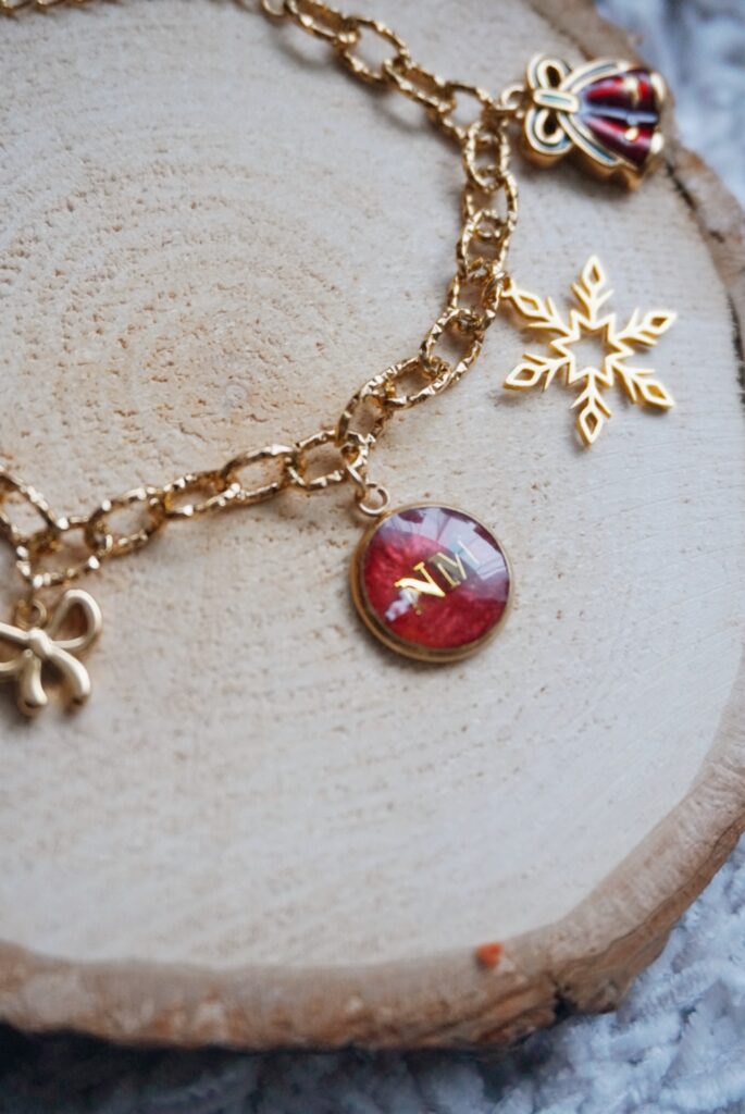 868163EB-EC85-432D-88B5-B9CBDBEA3636