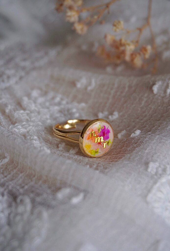 0560DB43-641F-4BC8-8EC2-495059C2C27E